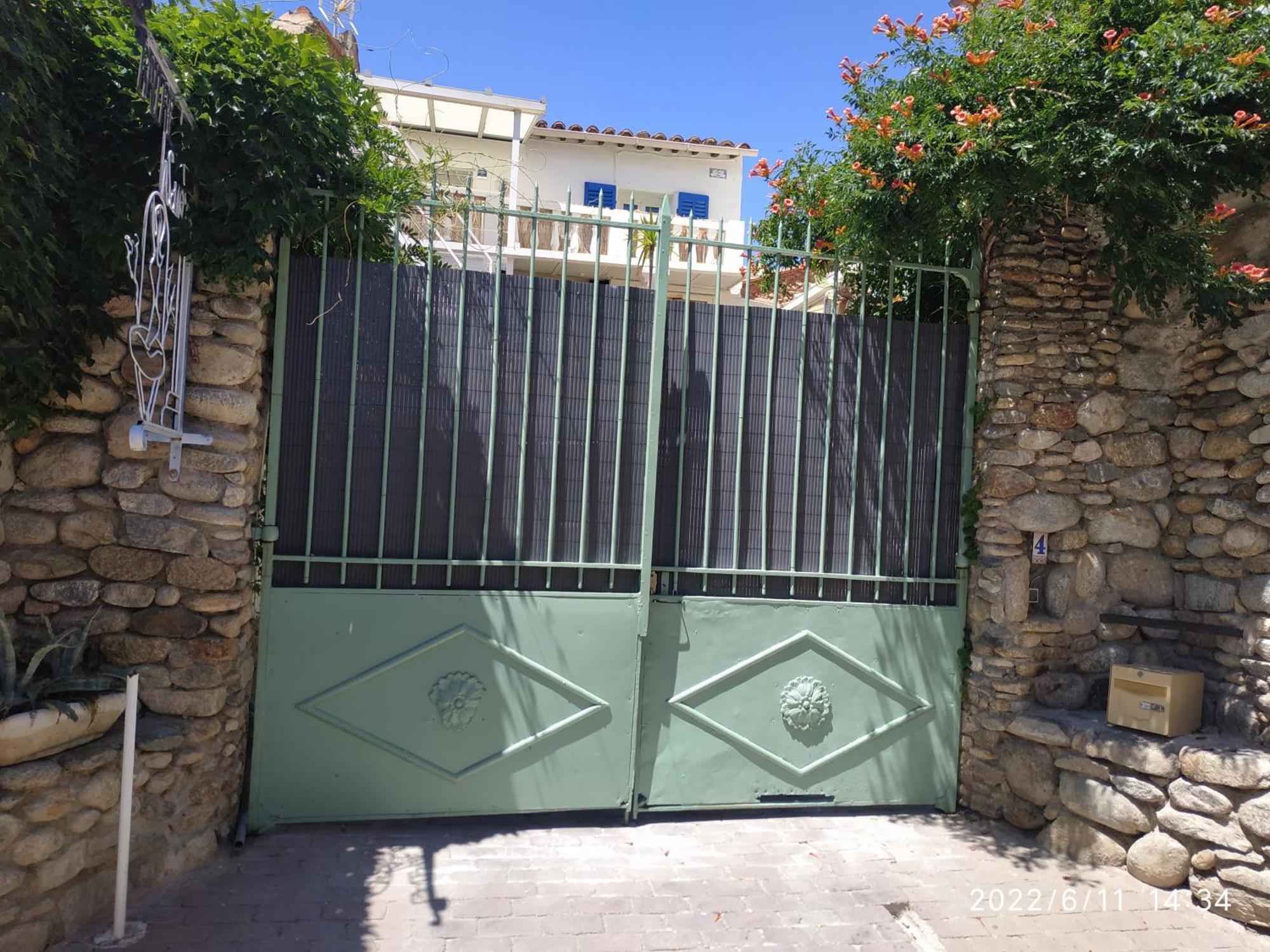 Appartement Centre Ville Du Boulou Pour 2 Adultes-2 Enfants- Check In 17H-21H--Juillet-Aout Reservation De 7 Jours Mini Le Boulou Bagian luar foto